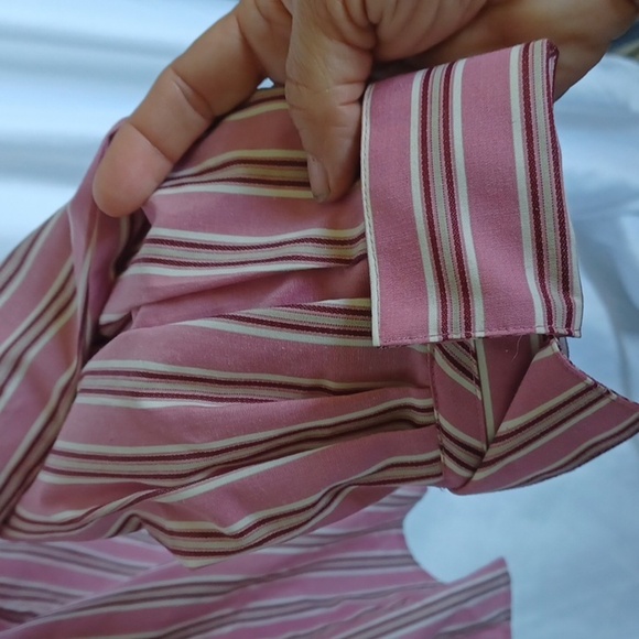 NWT VAN HEUSEN Women's hook and eye long Sleeved Shirt Size XL - Picture 3 of 5